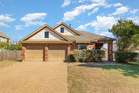 724 Candle Meadow Boulevard DeSoto TX 75115