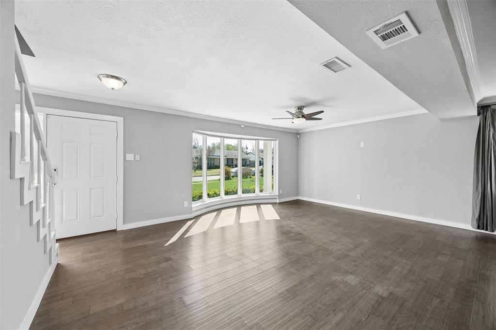 2623 Heatherwood Drive