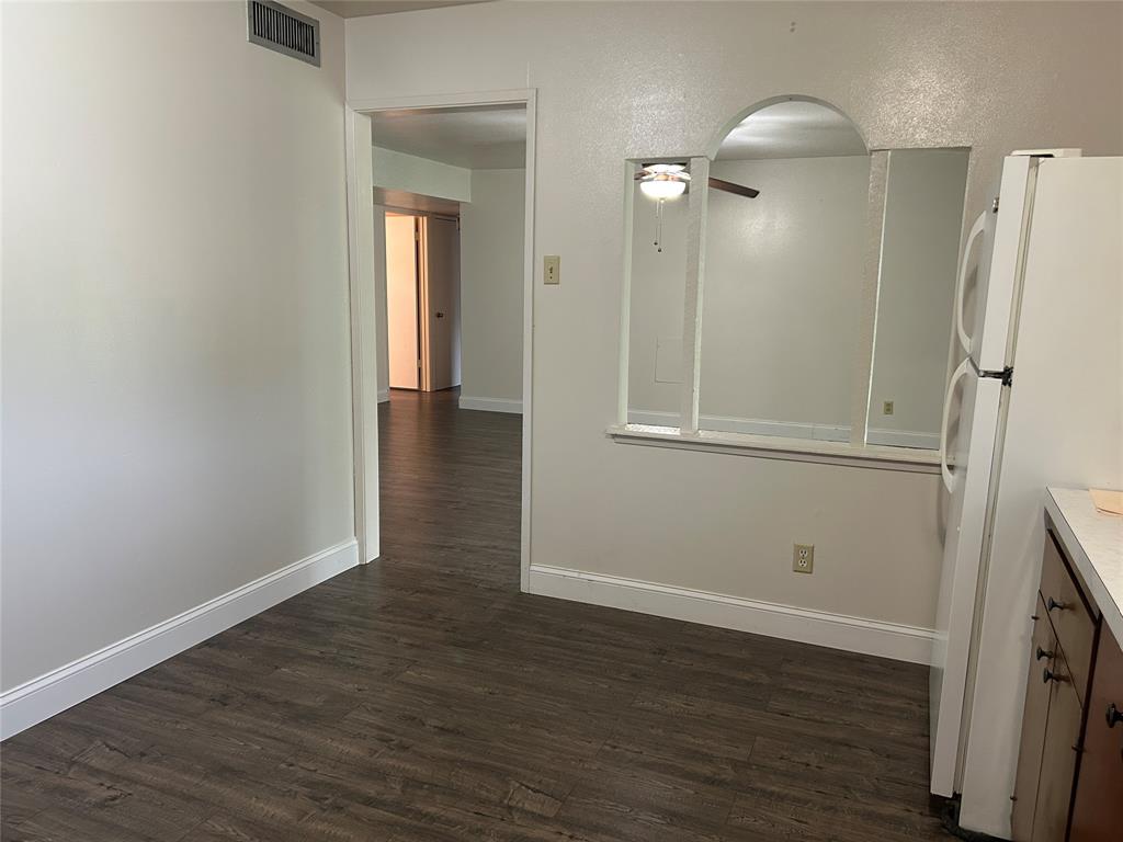 Park Valley 01 - Residential Lease