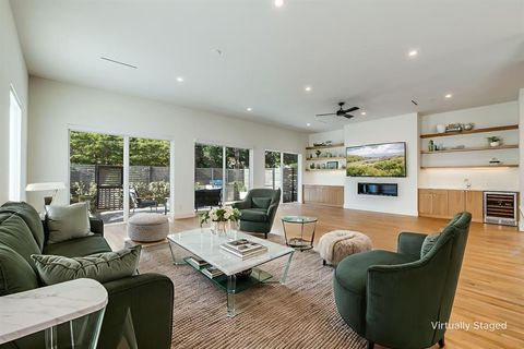 Tiny photo for 4414 Abbott Avenue, Dallas, TX 75205 (MLS # 21191734)