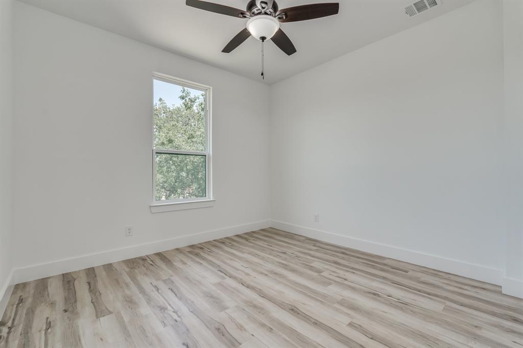 Freeway Park 02 - Residential