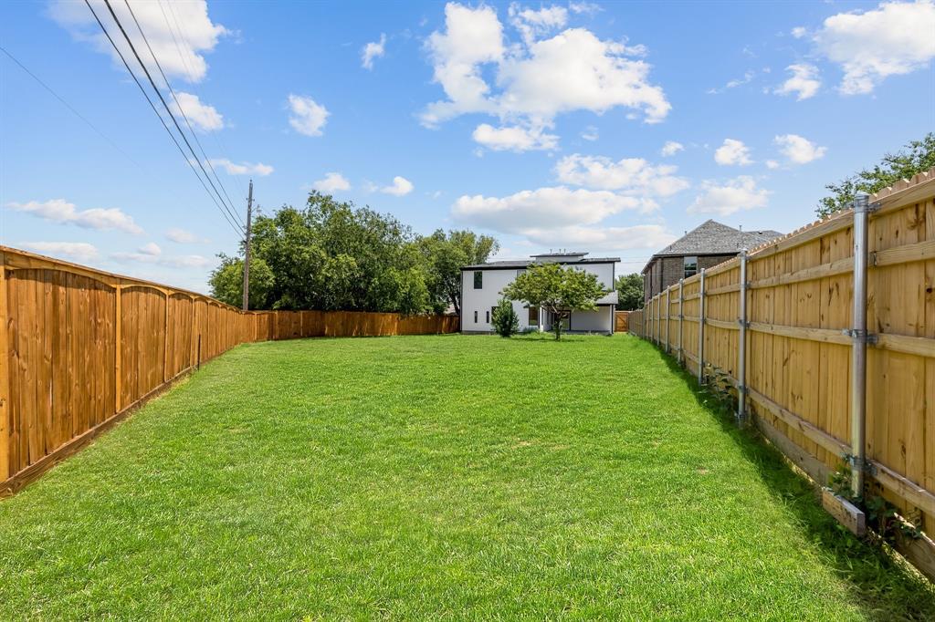 Freeway Park 02 - Residential