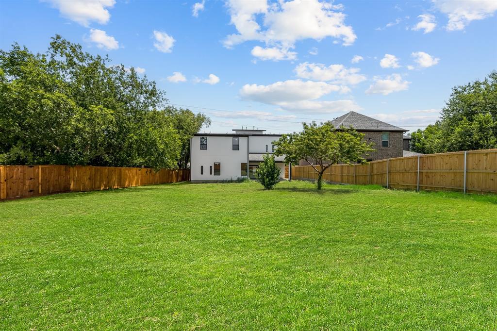 Freeway Park 02 - Residential
