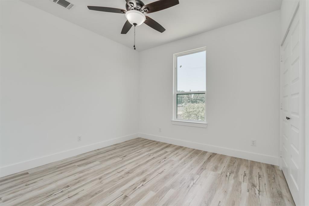 Freeway Park 02 - Residential