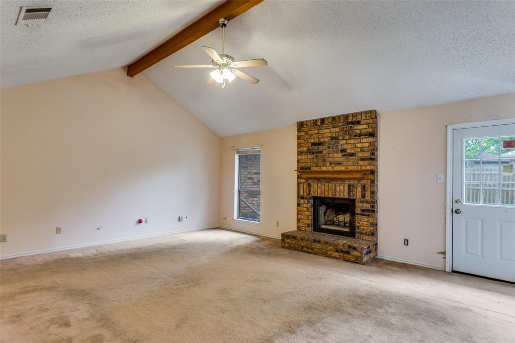 10813 Tall Oak Drive