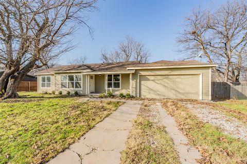 3713 Cheryl Street Haltom City TX 76117