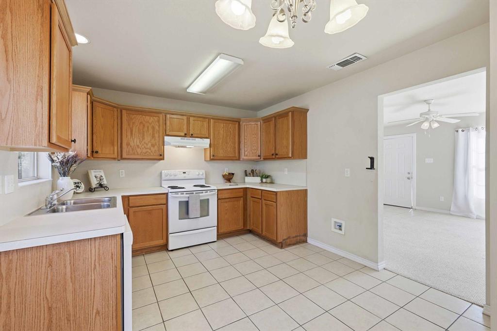 Meadow Oaks Add Third Sec - Residential