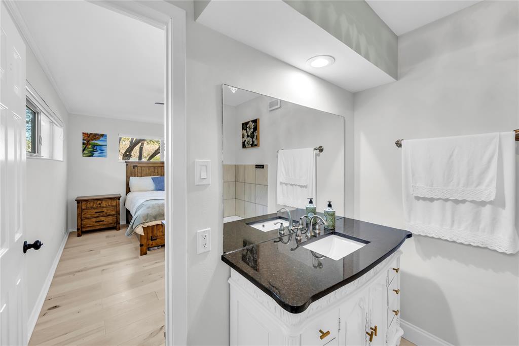 Prestwick Manor - Residential