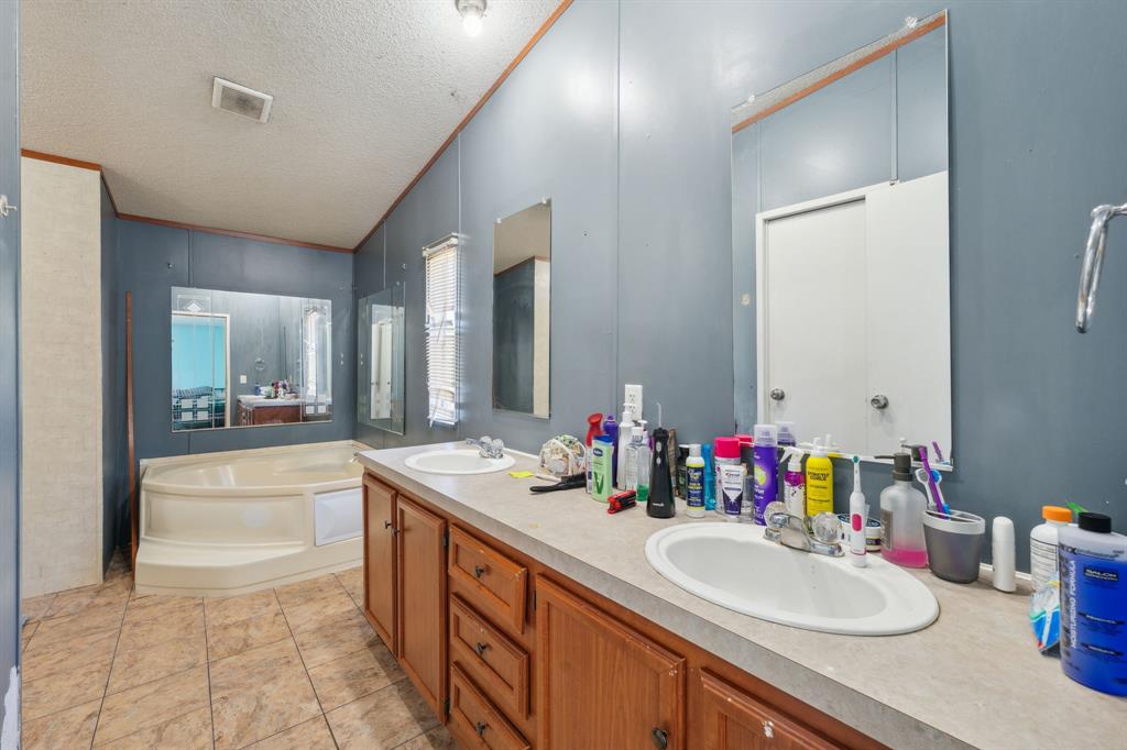 Lake Granbury Estates - Residential