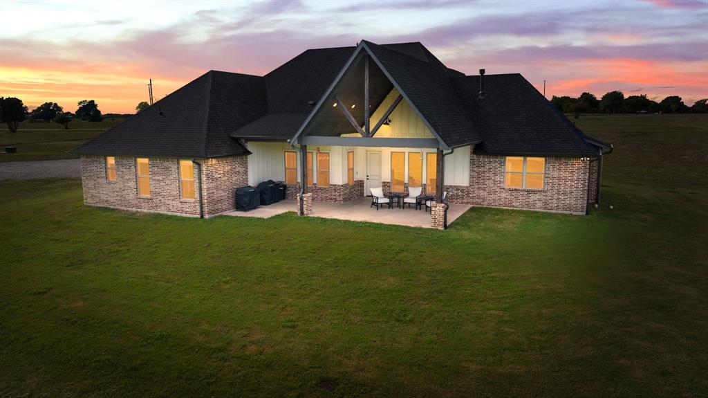 121 Pecan Valley Court