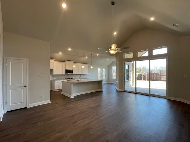 Oaks of North Grove - Residential