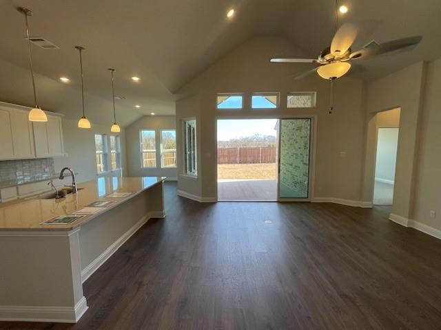 Oaks of North Grove - Residential