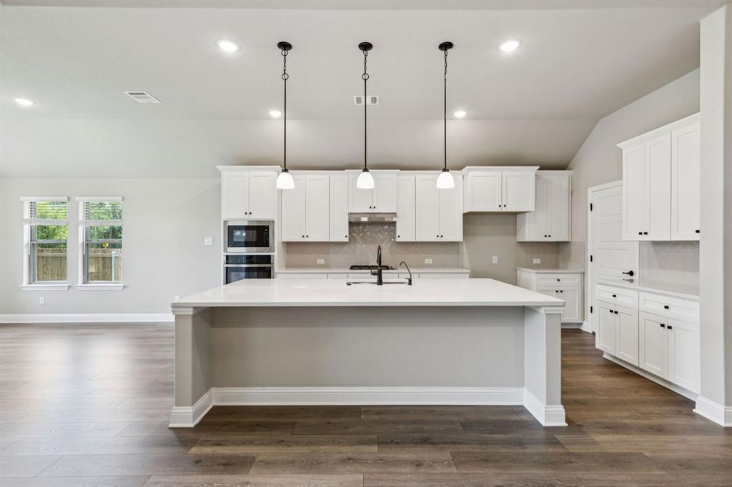 Oaks of North Grove - Residential