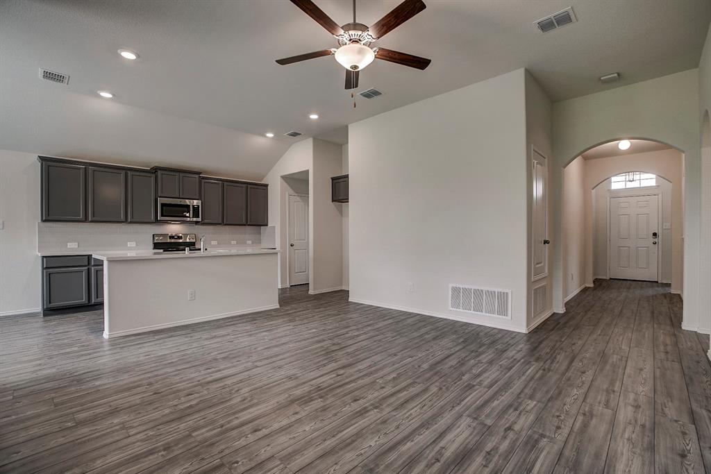 The Reserve At Chamberlain Cro - Residential Lease