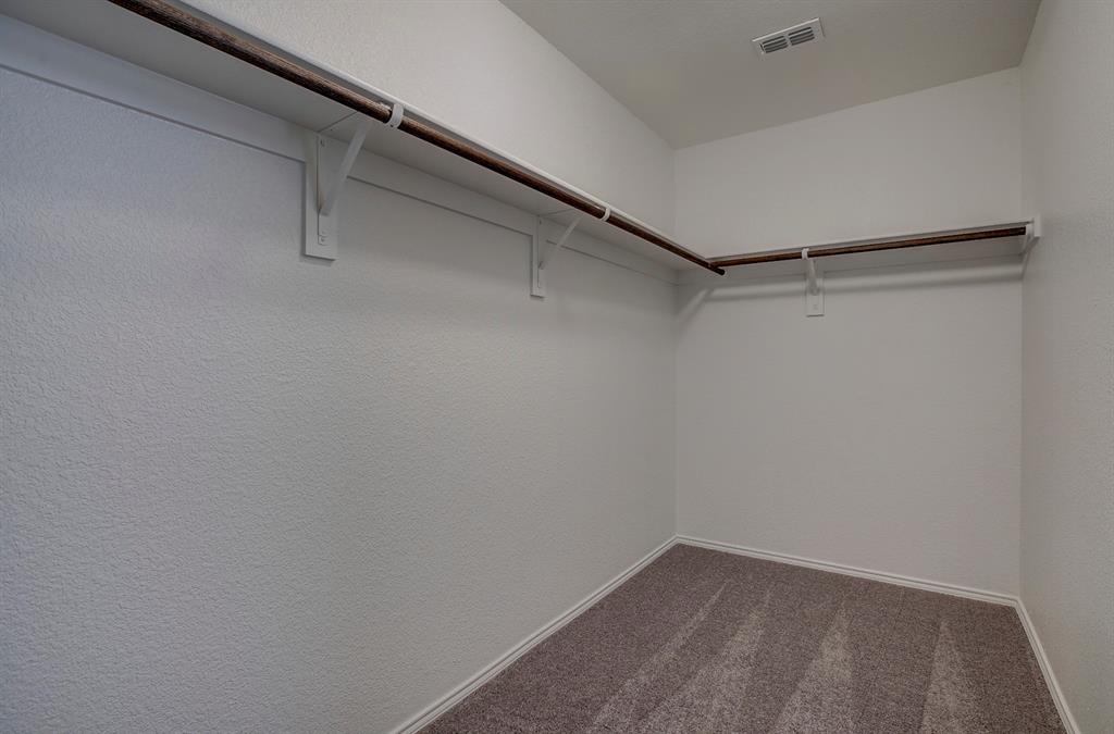 The Reserve At Chamberlain Cro - Residential Lease