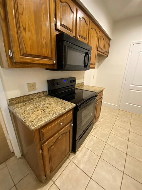 Preston Manor - Residential Lease