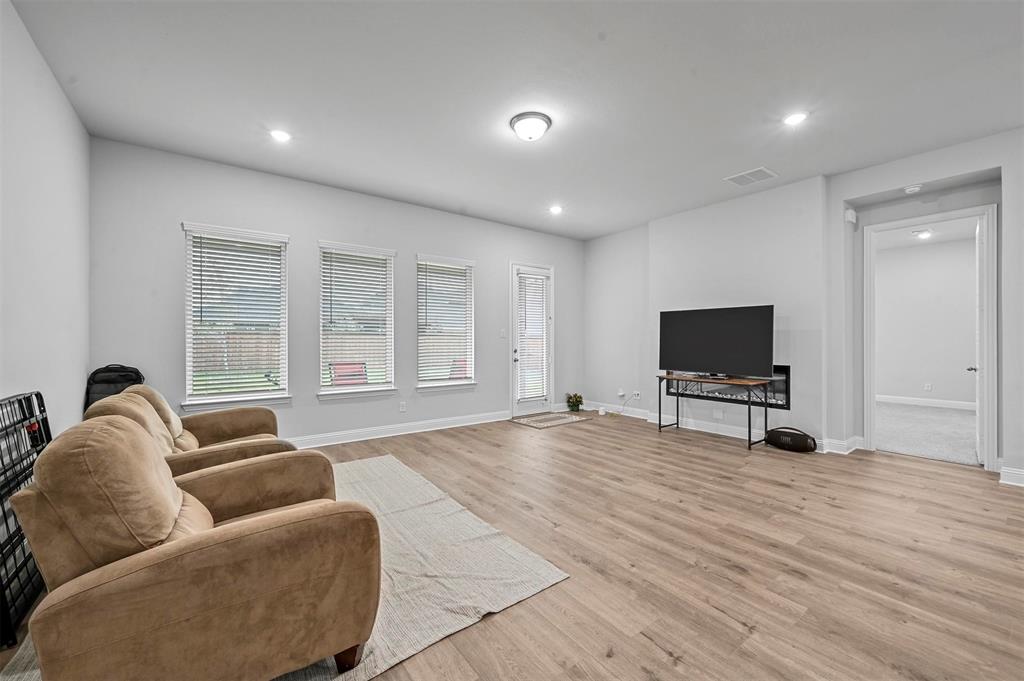 BAYSIDE WEST PH 2 - Residential