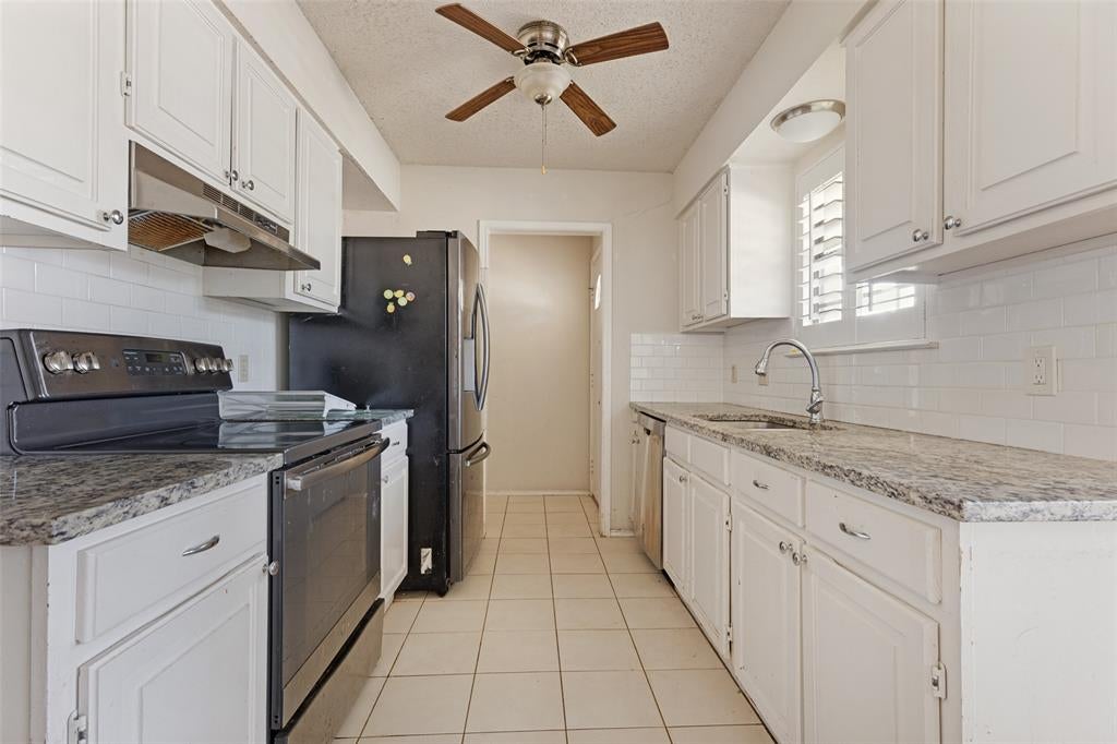704 Short Street