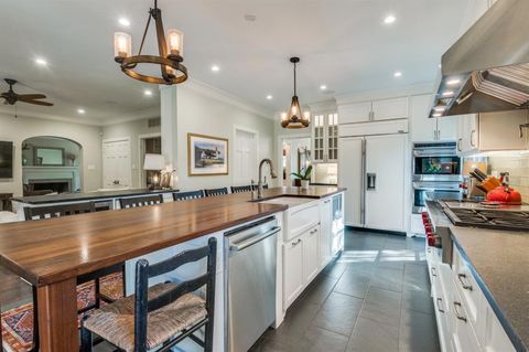 Tiny photo for 4444 Fairfax Avenue, Highland Park, TX 75205 (MLS # 21189977)