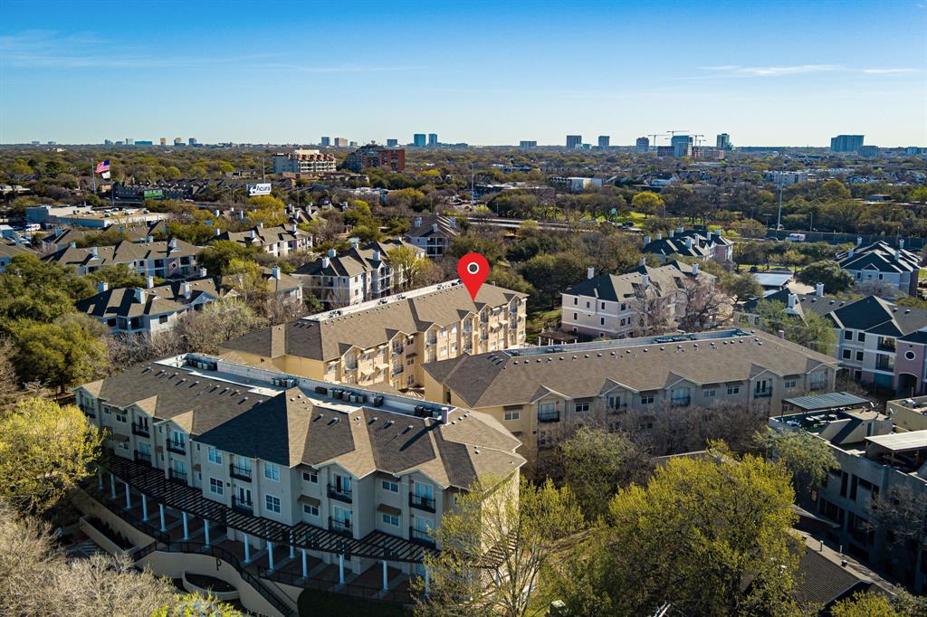 Piazza Siena Condo - Residential