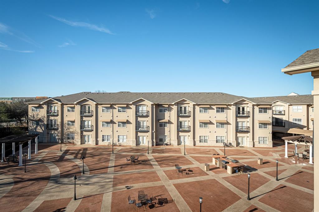 Piazza Siena Condo - Residential