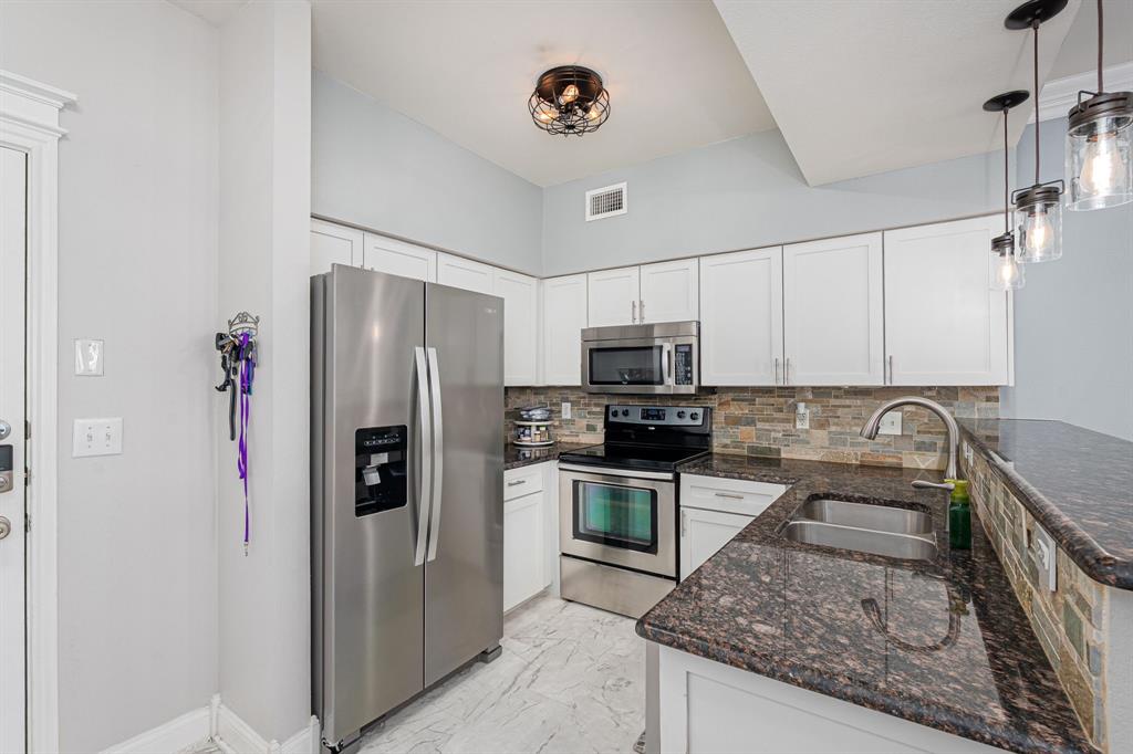 3102 Kings Road 2310