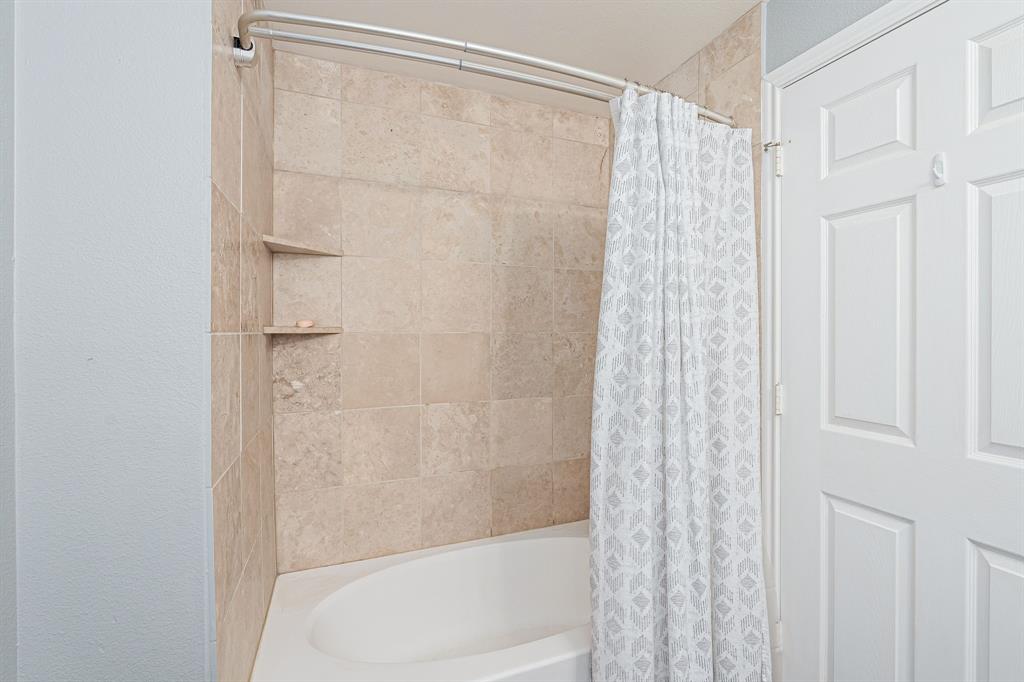 Piazza Siena Condo - Residential