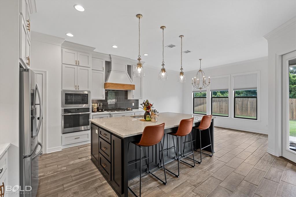 Bossier City, Louisiana 71112, United States, 4 Bedrooms Bedrooms, ,3 BathroomsBathrooms,Residential,Active,952