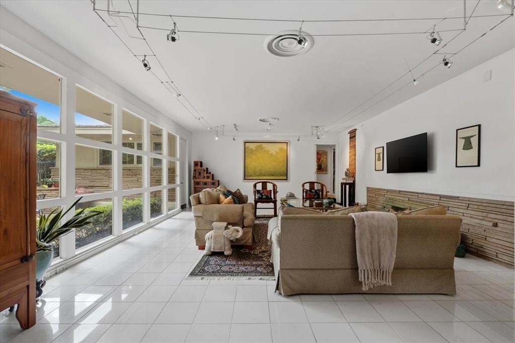 Westcliff - Residential