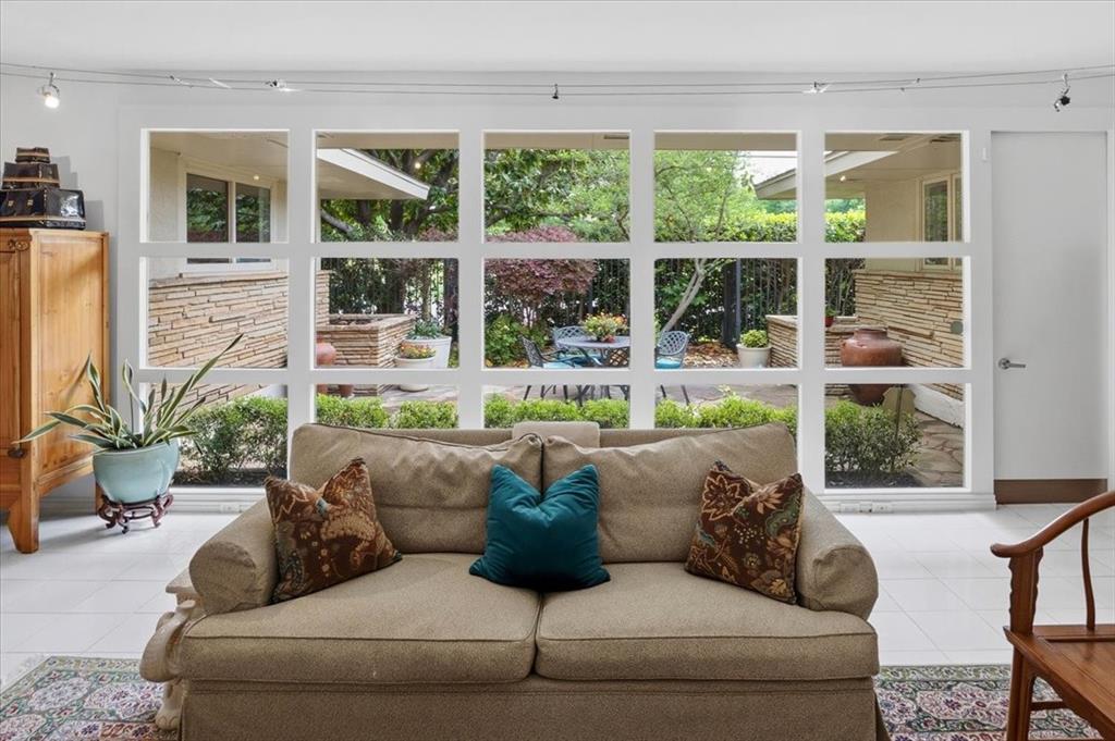 Westcliff - Residential