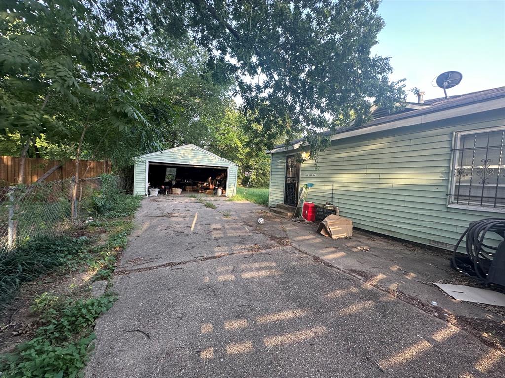 Rogers Sub - Residential Lease