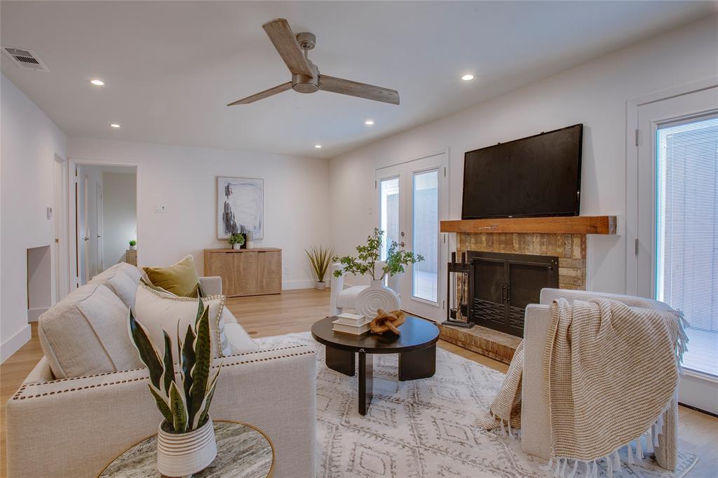 Highlands Condo - Residential