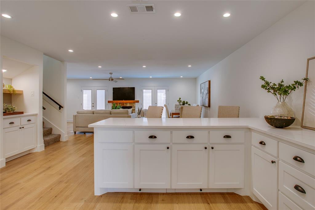 Highlands Condo - Residential