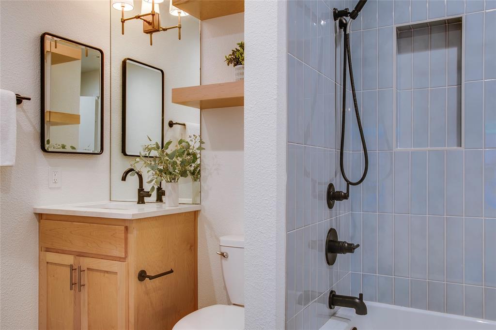 Highlands Condo - Residential