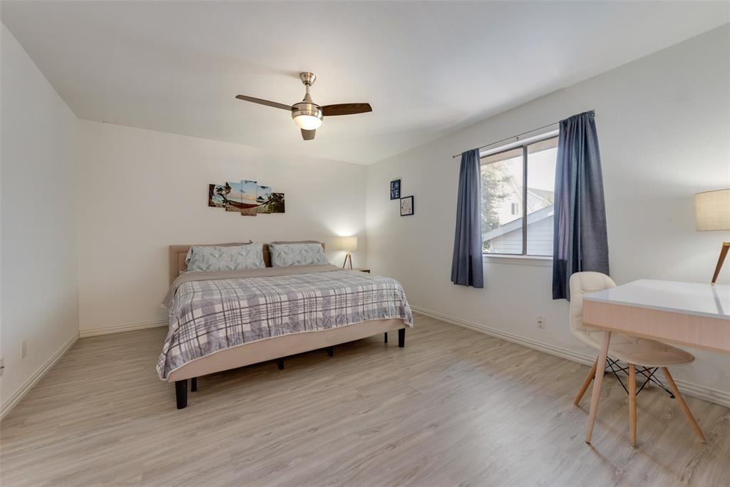 Oaks On The Lane Condo Ph 02 - Residential