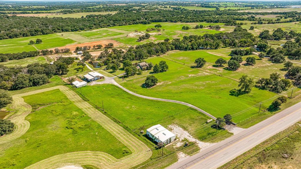 6940 N US Highway 281