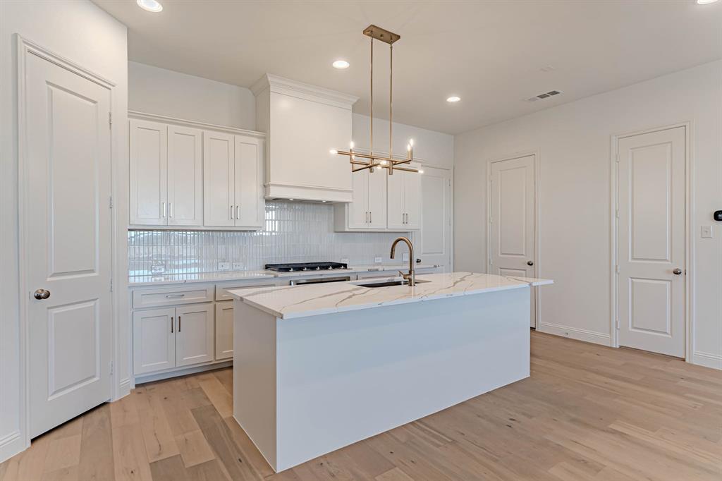 2136 Village Walk Place