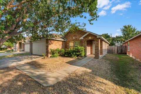 Photo of 4553 Lacebark Lane, Fort Worth, TX 76244 (MLS # 21347597)