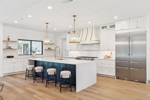 Tiny photo for 4042 Mendenhall Drive, Dallas, TX 75244 (MLS # 21086489)