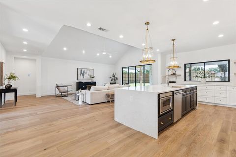 Tiny photo for 4042 Mendenhall Drive, Dallas, TX 75244 (MLS # 21086489)