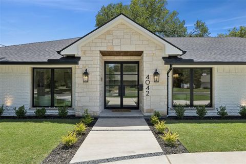 Tiny photo for 4042 Mendenhall Drive, Dallas, TX 75244 (MLS # 21086489)