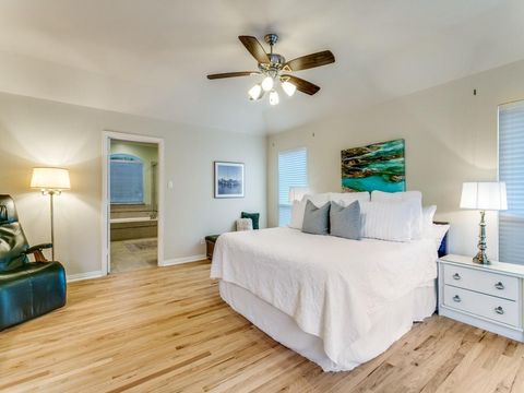 Tiny photo for 701 Lakehurst Court, Southlake, TX 76092 (MLS # 21233031)