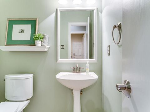 Tiny photo for 701 Lakehurst Court, Southlake, TX 76092 (MLS # 21233031)