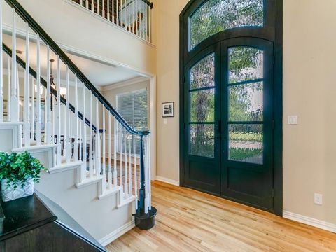 Tiny photo for 701 Lakehurst Court, Southlake, TX 76092 (MLS # 21233031)