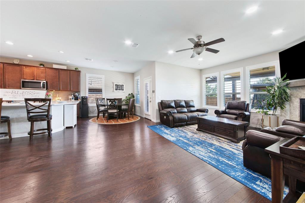 1405 Lake Falls Terrace
