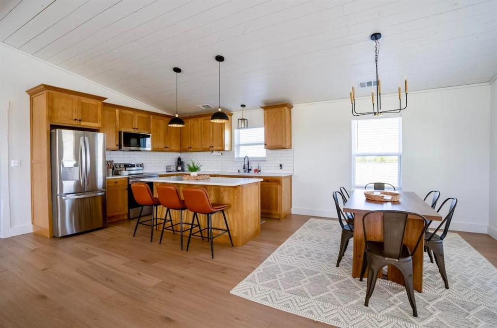 SHORT HUBBARD - Residential