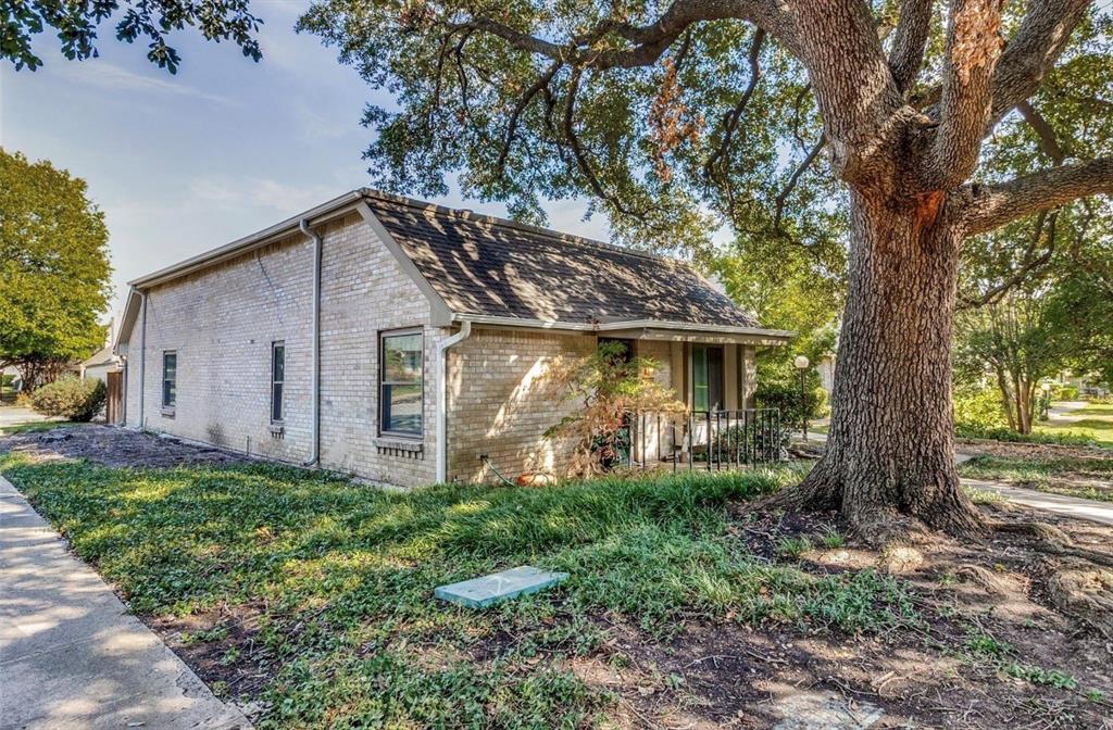 Brookgreen Twnhs 02 - Residential