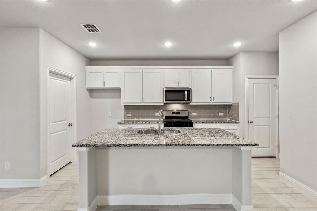 901 Portina Drive