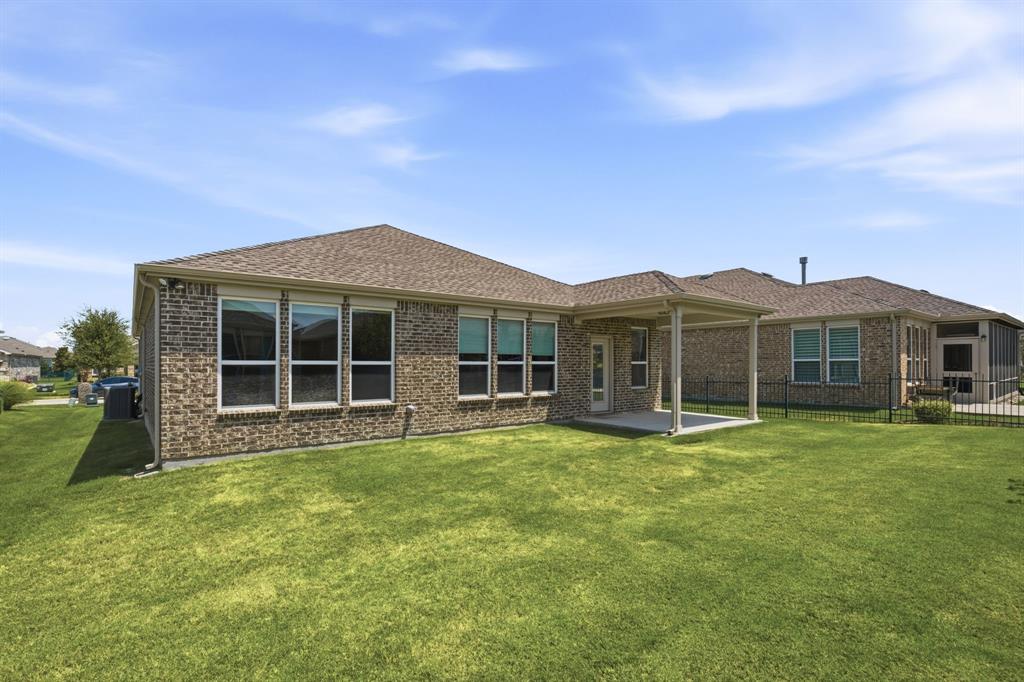1681 Port Royal Lane