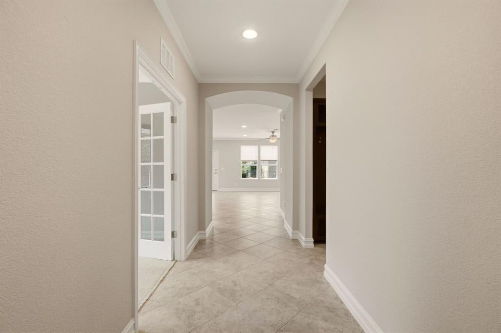 1681 Port Royal Lane